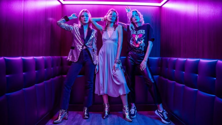 karaoke night fashion guide
